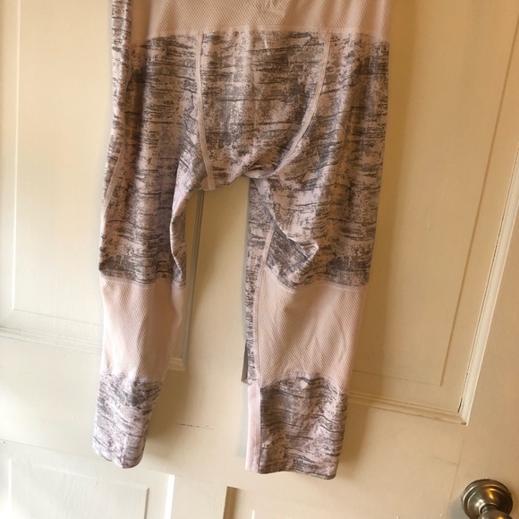 Boy’s Reebok base layer pants leggings size large. - Picture 7 of 7